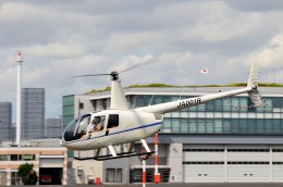 ヘリオスさんが、東京ヘリポートで撮影した北陸航空 R44 Ravenの航空フォト（飛行機 写真・画像）