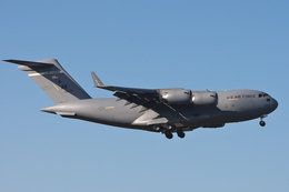 hiko_chunenさんが、横田基地で撮影したアメリカ空軍 C-17A Globemaster IIIの航空フォト（飛行機 写真・画像）