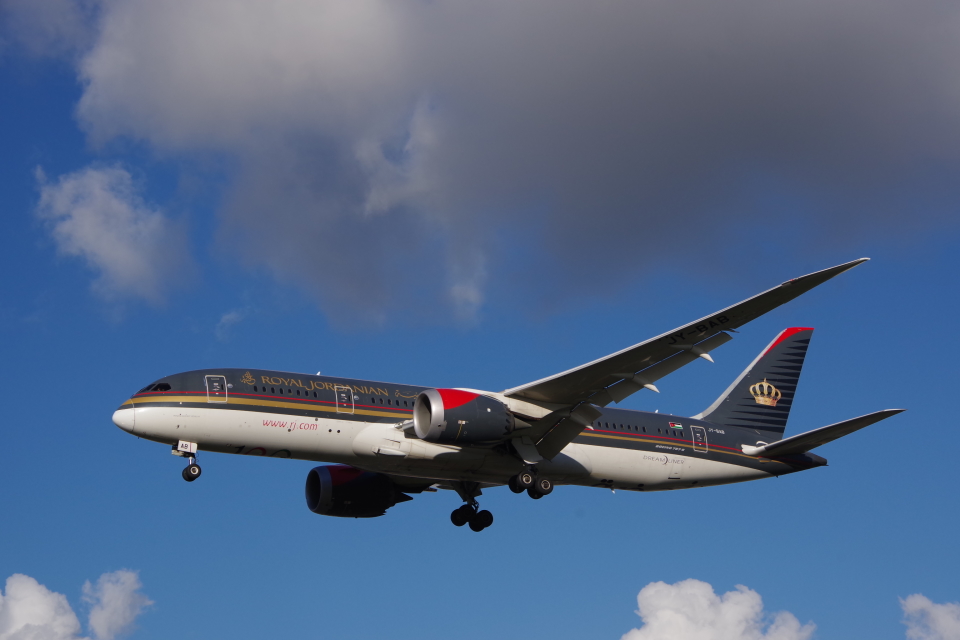 JA8037さんのロイヤル・ヨルダン航空 Boeing 787-8 Dreamliner (JY-BAB) 航空フォト