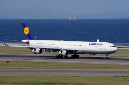 yabyanさんが、中部国際空港で撮影したルフトハンザドイツ航空 A340-311の航空フォト（飛行機 写真・画像）