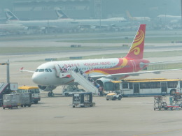 konkon35さんが、香港国際空港で撮影した香港航空 A320-214の航空フォト（飛行機 写真・画像）