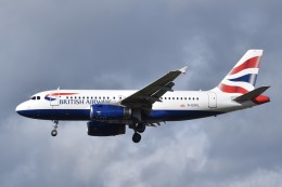 PIRORINGさんが、ロンドン・ヒースロー空港で撮影したブリティッシュ・エアウェイズ A319-131の航空フォト（飛行機 写真・画像）