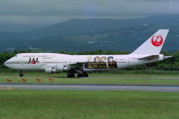 kinsanさんが、函館空港で撮影した日本航空 747-146B/SR/SUDの航空フォト（飛行機 写真・画像）