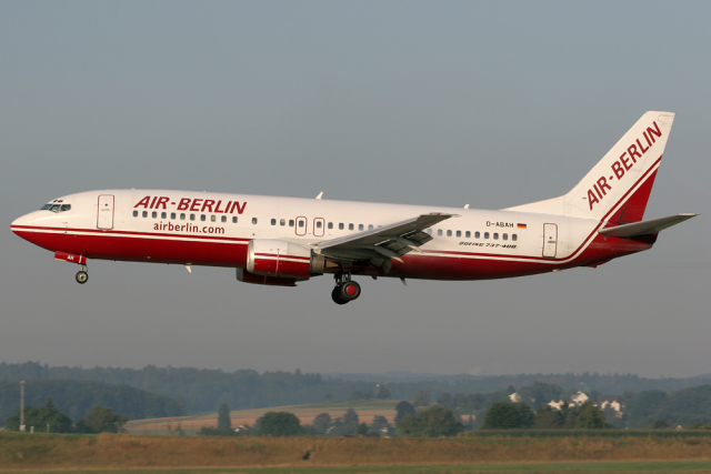 Hariboさんが、チューリッヒ空港で撮影したエア・ベルリン 737-46Jの航空フォト（飛行機 写真・画像）