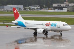 航空フォト：HB-JOG チェア・エアラインズ A319
