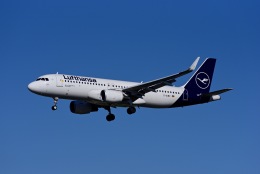 航空フォト：D-AIWC ルフトハンザドイツ航空 A320