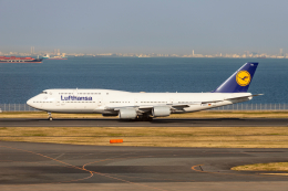 jjieさんが、羽田空港で撮影したルフトハンザドイツ航空 747-830の航空フォト（飛行機 写真・画像）