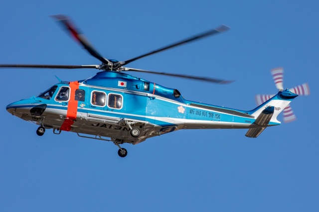 航空フォト：JA13NP 新潟県警察 AW139