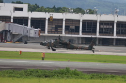 flyflygoさんが、熊本空港で撮影した陸上自衛隊 AH-64Dの航空フォト（飛行機 写真・画像）