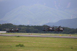 flyflygoさんが、熊本空港で撮影した陸上自衛隊 AH-64Dの航空フォト（飛行機 写真・画像）