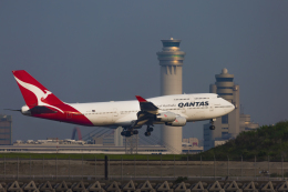 mameshibaさんが、羽田空港で撮影したカンタス航空 747-438の航空フォト（飛行機 写真・画像）