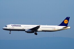 ちっとろむさんが、フランクフルト国際空港で撮影したルフトハンザドイツ航空 A321-231の航空フォト（飛行機 写真・画像）