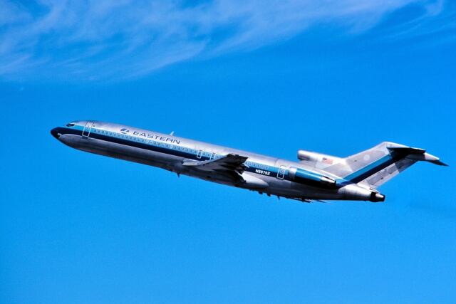 りょうし　トライスター　L ロッキード L-1011 トライスター - Wikipedia