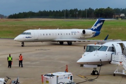 航空フォト：N874AS スカイウエスト CRJ-200