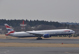 チャーリーマイクさんが、成田国際空港で撮影したブリティッシュ・エアウェイズ 777-336/ERの航空フォト（飛行機 写真・画像）