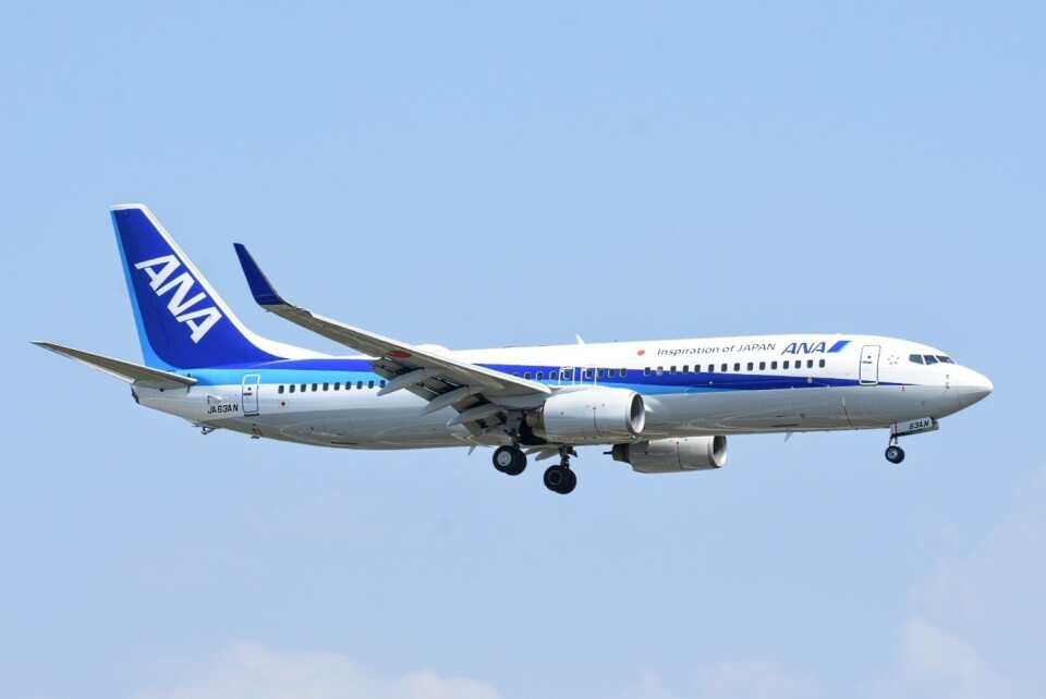 全日空 Boeing 737 800 Ja63an 関西国際空港 航空フォト By M Tさん 撮影21年07月26日