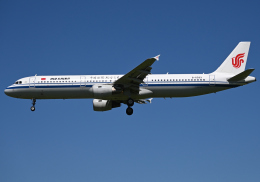 航空フォト：B-6593 中国国際航空 A321