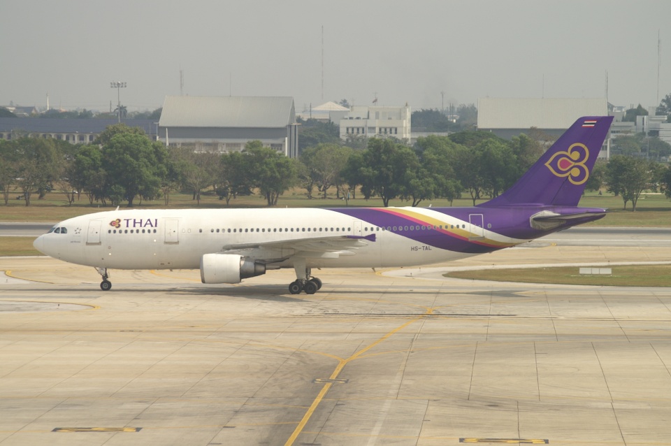 タイ国際航空Ａ300-600 タイ国際航空 Airbus A300-600 HS-TAE 伊丹空港 航空フォト | by