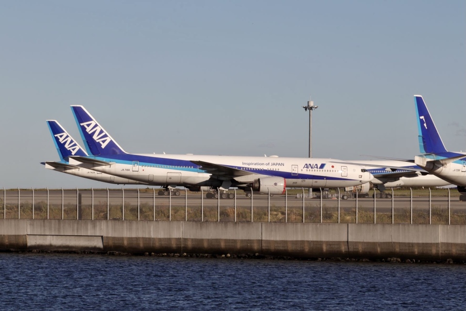 全日空商事 ボーイング777-200 JA711A 1/200 B777-200 ANA/スターアライアンス JA711A[NH20088] 全日空