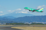 静岡空港の撮影スポット「静岡空港展望デッキ」で撮影された飛行機の写真です。