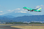 静岡空港の撮影スポット「静岡空港展望デッキ」で撮影された飛行機の写真です。