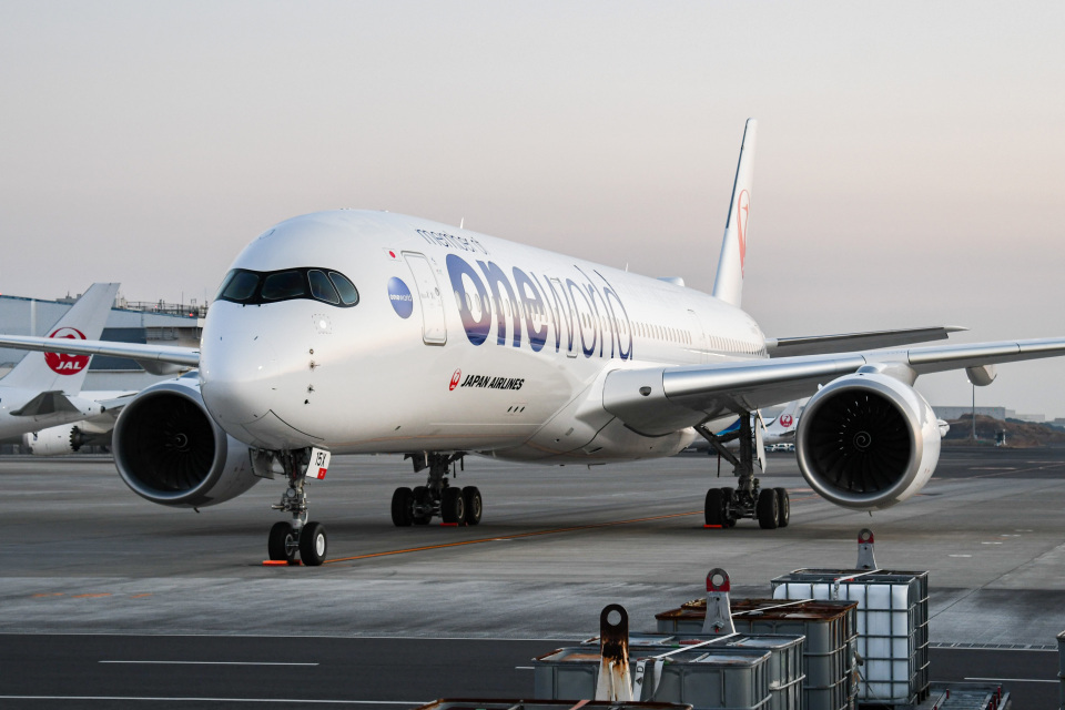 日本航空 Airbus A350-900 JA15XJ 羽田空港 航空フォト | by