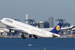 シグナス021さんが、羽田空港で撮影したルフトハンザドイツ航空 A340-313Xの航空フォト（飛行機 写真・画像）