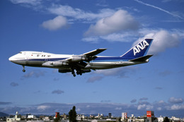 Gambardierさんが、伊丹空港で撮影した全日空 747SR-81の航空フォト（飛行機 写真・画像）