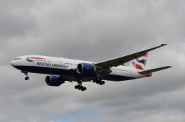 はれいろさんが、ロンドン・ヒースロー空港で撮影したブリティッシュ・エアウェイズ 777-236/ERの航空フォト（飛行機 写真・画像）