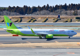 航空フォト：HL8014 ジンエアー 737-800