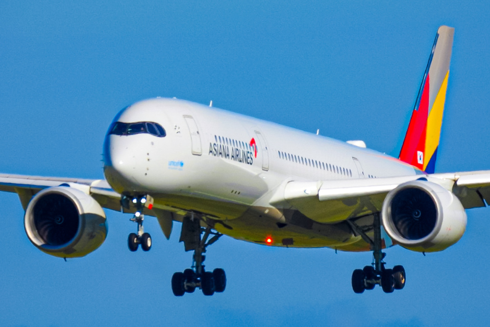アシアナ航空 Airbus A350-900 HL8381 仁川国際空港 航空フォト