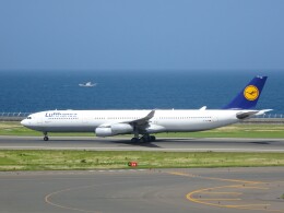 NKMの人さんが、中部国際空港で撮影したルフトハンザドイツ航空 A340-313Xの航空フォト（飛行機 写真・画像）
