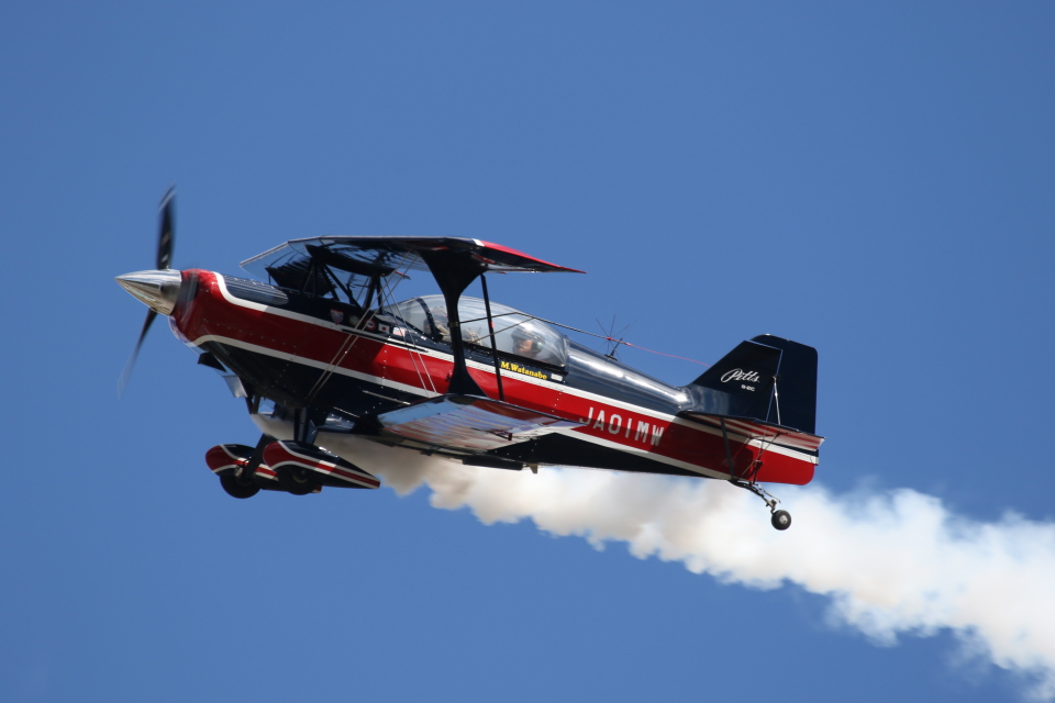 航空機・ヘリコプター PILOT PITTS S-2 日本個人所有 Pitts S-2 Special JA01MW 瀬峰飛行場 航空フォト