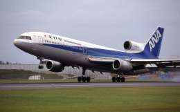 ANA L-1011 JA8521 他1機 イチロー Photo of ANA - All Nippon Airways Lockheed L-1011-1 Tristar