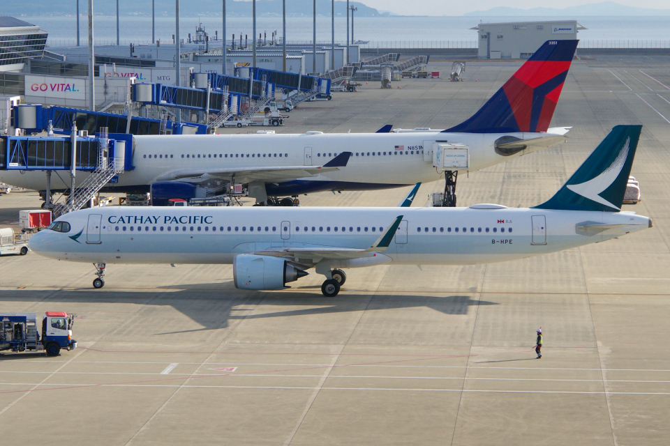 航空写真(フォト・画像)：キャセイパシフィック航空 Airbus