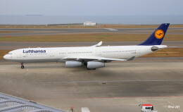 RINA-281さんが、中部国際空港で撮影したルフトハンザドイツ航空 A340-313Xの航空フォト（飛行機 写真・画像）