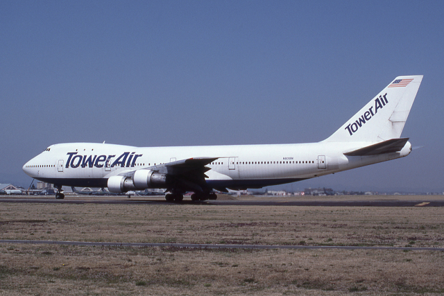 blowgunさんが、横田基地で撮影したタワーエア 747-127の航空フォト（飛行機 写真・画像）