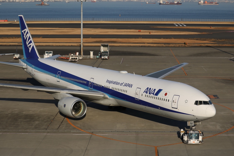 航空機・ヘリコプター ANA 777-300 JA752A Phoenix 1/400 ANA B777-300 JA752A 風特別塗装 航空機