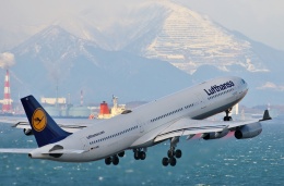 TA27さんが、中部国際空港で撮影したルフトハンザドイツ航空 A340-313Xの航空フォト（飛行機 写真・画像）