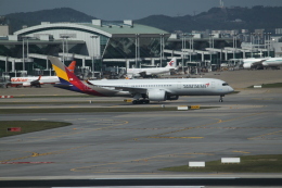 職業旅人さんが、仁川国際空港で撮影したアシアナ航空 A350-941の航空フォト（飛行機 写真・画像）