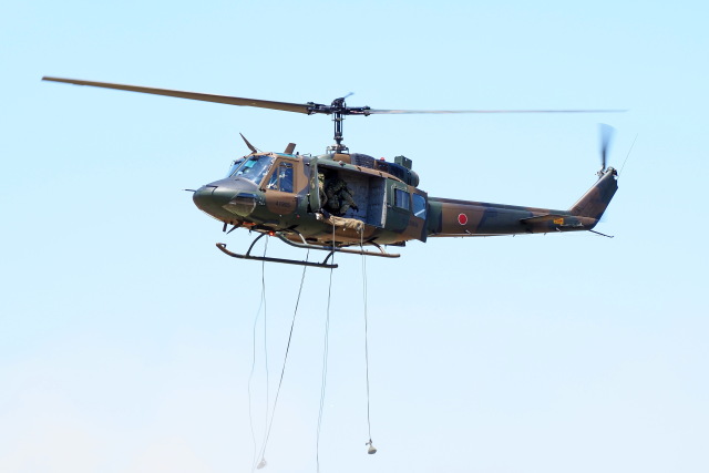 ららぞうさんが、真駒内駐屯地で撮影した陸上自衛隊 UH-1Jの航空フォト（飛行機 写真・画像）