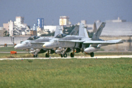 厚木飛行場 - Naval Air Facility Atsugi [NJA/RJTA]で撮影されたアメリカ海軍 - United States Navyの航空機写真
