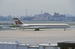 伊丹空港の撮影スポット「送迎デッキ南側」で撮影された飛行機の写真です。