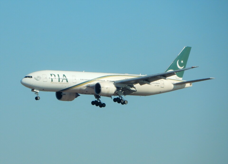 パキスタン国際航空Boeing777-200ER パキスタン国際航空 Boeing 777-200 AP-BGK 成田国際空港 航空