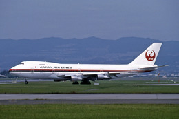 Gambardierさんが、伊丹空港で撮影した日本航空 747-246Bの航空フォト（飛行機 写真・画像）