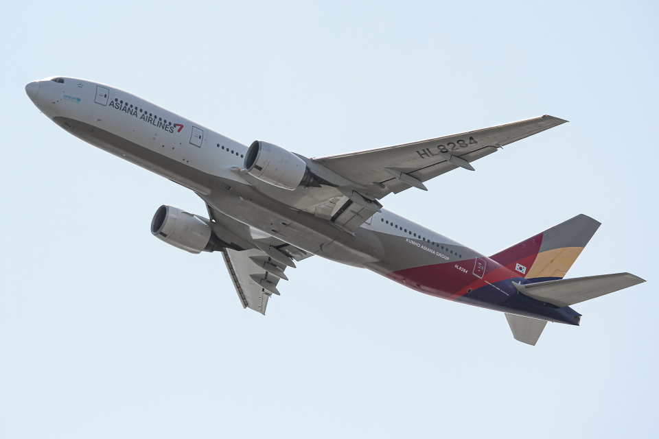アシアナ航空 A320 HL7772 1/200 JC WINGS 1/200 (ダイキャスト製) A320 アシアナ航空 HL7772
