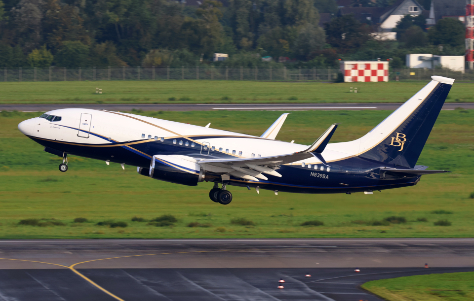 ボーイング・ビジネス・ジェット Boeing 737-700 N839BA