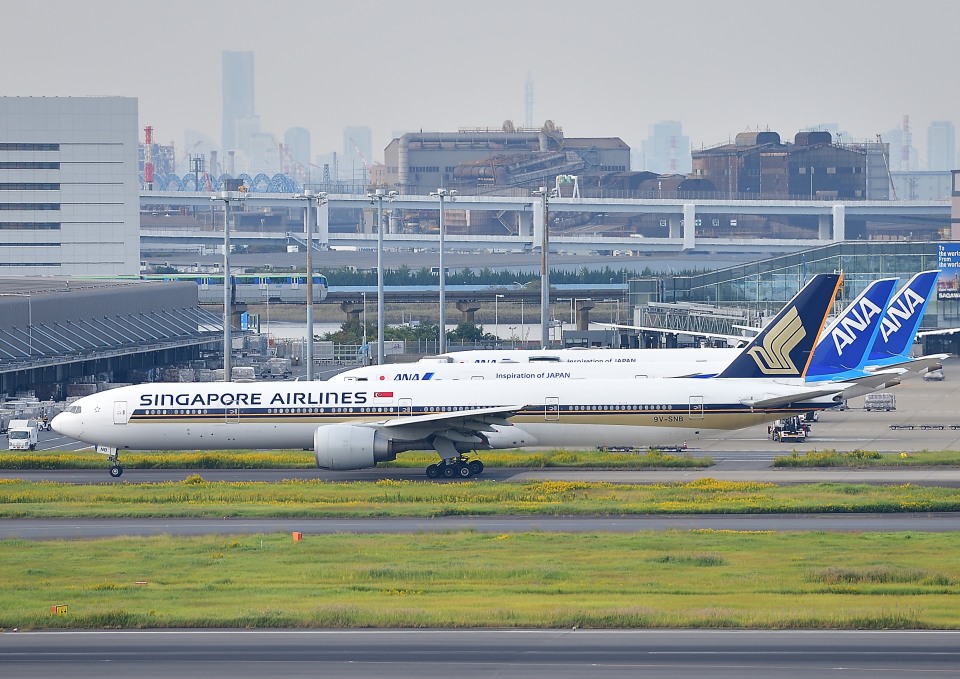シンガポール航空Boeing777-300ER Phoenix 777-300ER シンガポール航空 9V-SNA 1/400 [11230]