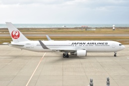 倉島さんが、新潟空港で撮影した日本航空 767-346/ERの航空フォト（飛行機 写真・画像）