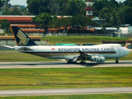 Kiyo.Hさんが、シンガポール・チャンギ国際空港で撮影したシンガポール航空カーゴ 747-412F/SCDの航空フォト（飛行機 写真・画像）